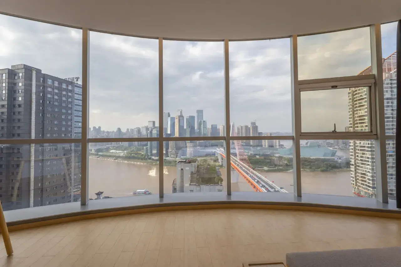 重庆建国隐逸酒店解放碑洪崖洞0007