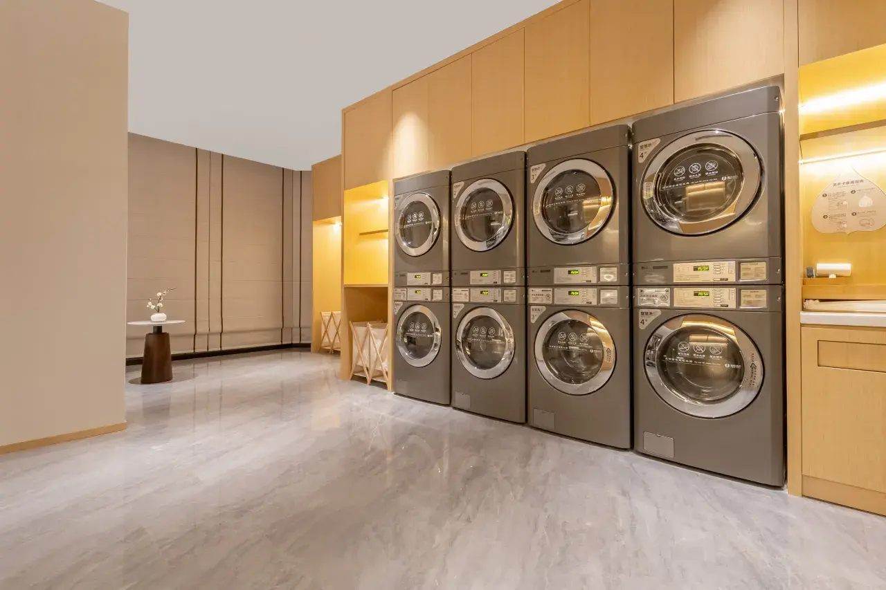 重庆建国隐逸酒店解放碑洪崖洞0019