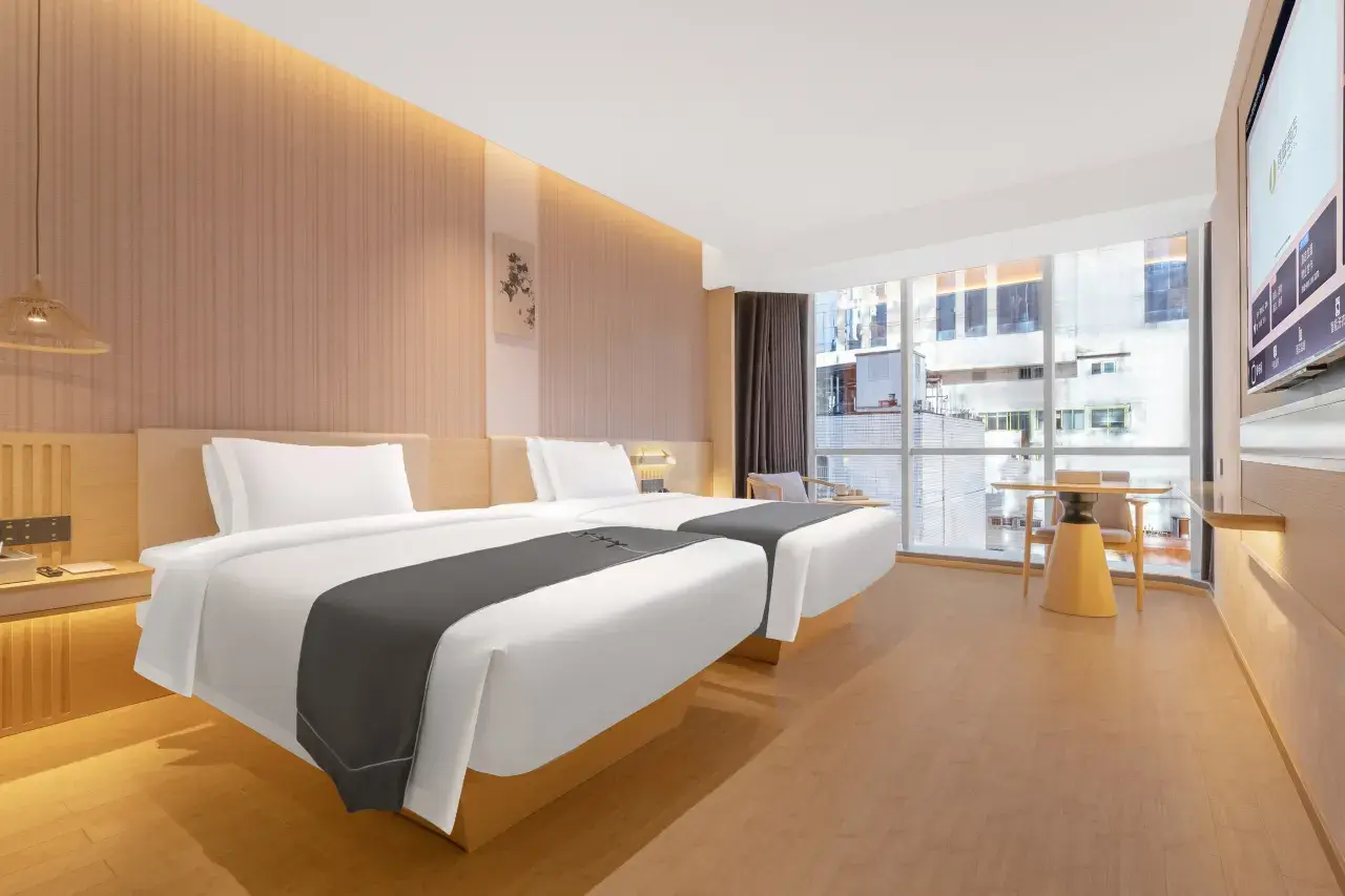 重庆建国隐逸酒店解放碑洪崖洞0049