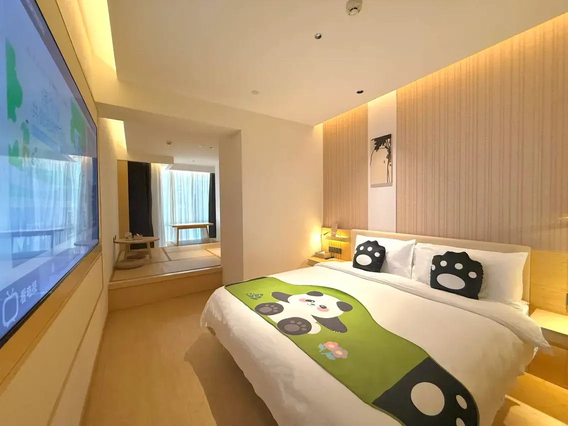 重庆建国隐逸酒店解放碑洪崖洞0054