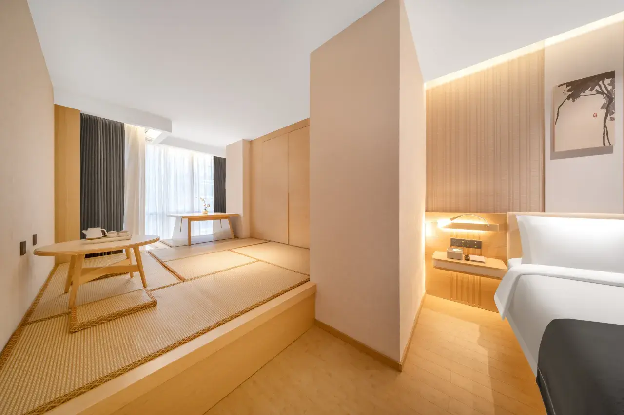 重庆建国隐逸酒店解放碑洪崖洞0055