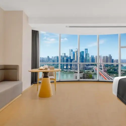 安香居河景特大床房（一线河景+投影仪+恒温雨淋花洒）