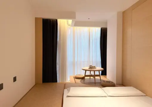 清联居家庭房 – （3人榻榻米+智能马桶+智能宾客控制）