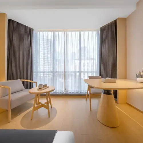 优黄居双人房（恒温淋浴+冰箱+莱芬吹风机）